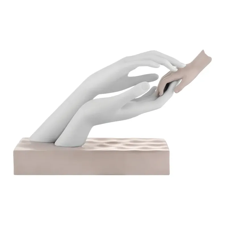 Scultura Mani Baby Bongelli Carezza 11×16 Marmorino Rosa